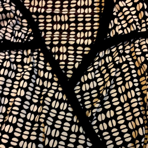 Max Studio top - Picture 2 of 10